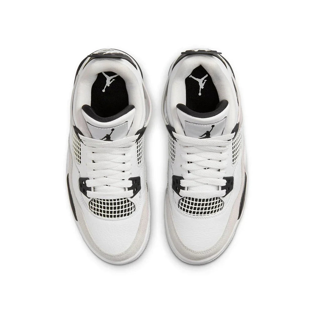 Air Jordan 4 Retro Trainers in Military Black