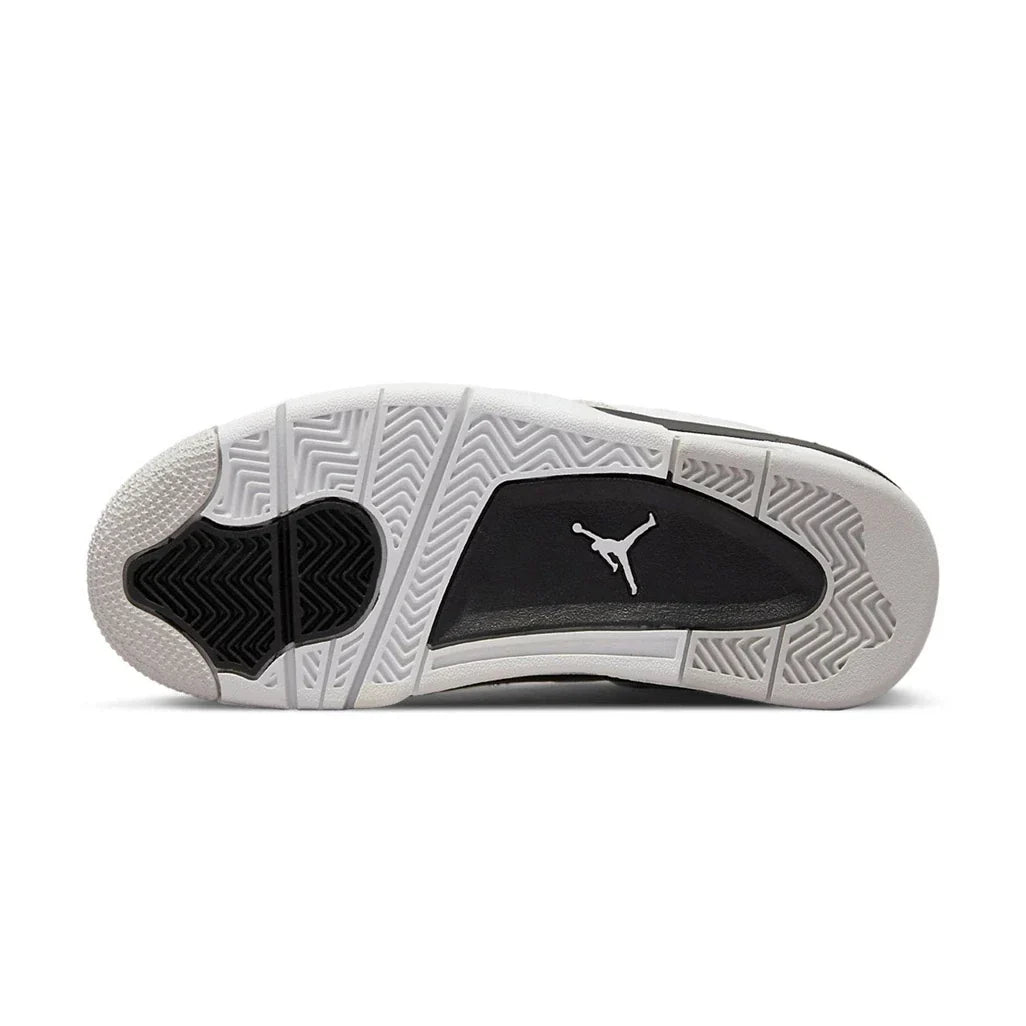 Air Jordan 4 Retro Trainers in Military Black