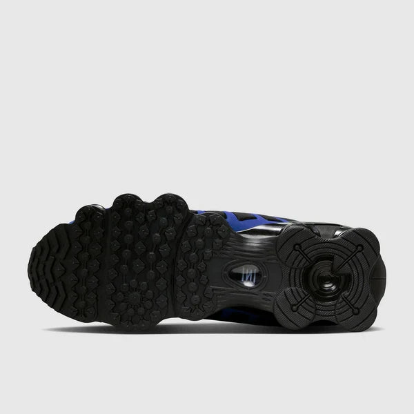 Nike Shox TL Unisex Trainers in Black and Blue