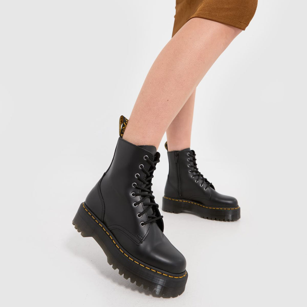 Dr Martens Jadon 8-Eye Smooth Leather Platform Boots Unisex
