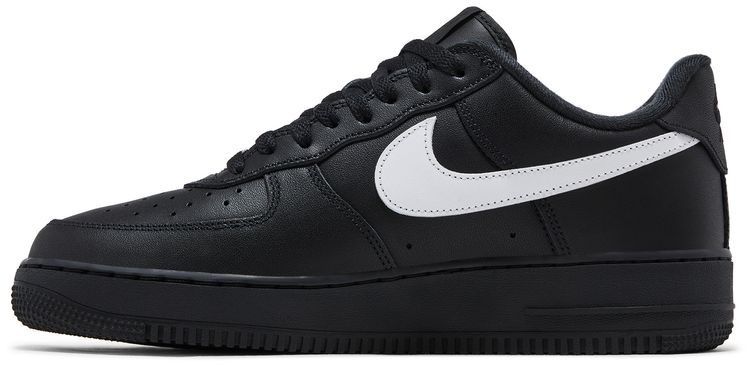 Supreme x Nike Air Force 1 Low 'Box Logo' Trainers in Black and White
