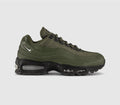 Nike Air Max 95 Trainers in Cargo Khaki