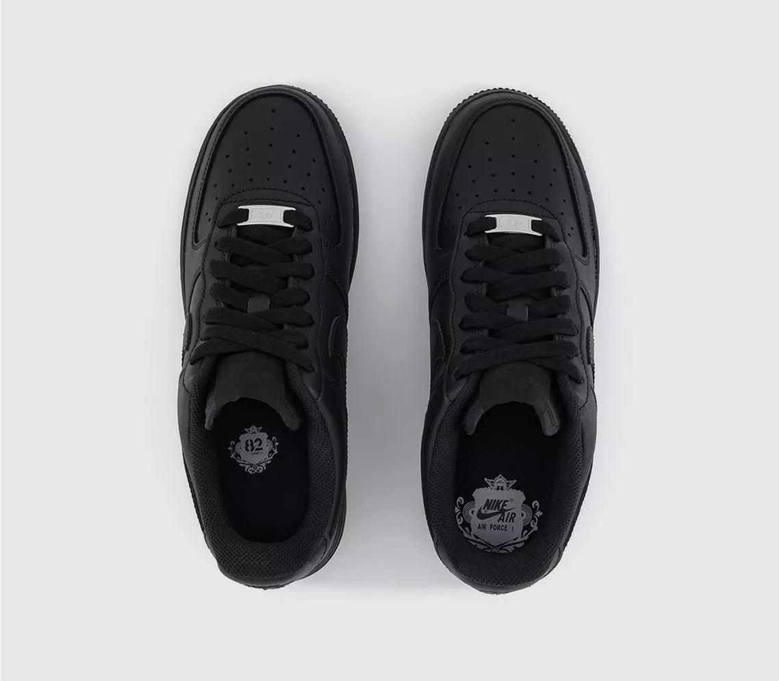 Nike Air Force 1 '07 Trainers in Triple Black