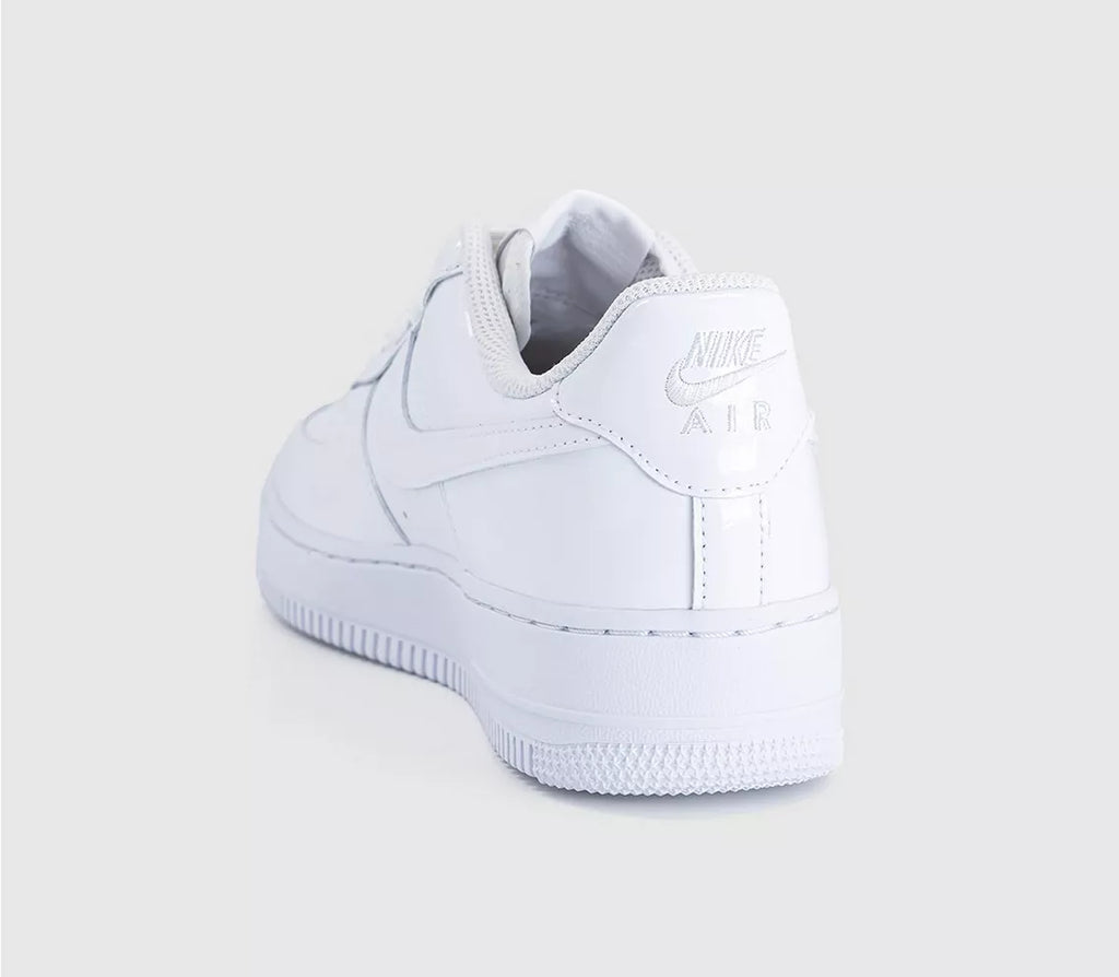 Nike Air Force 1 '07 Trainers in Triple White