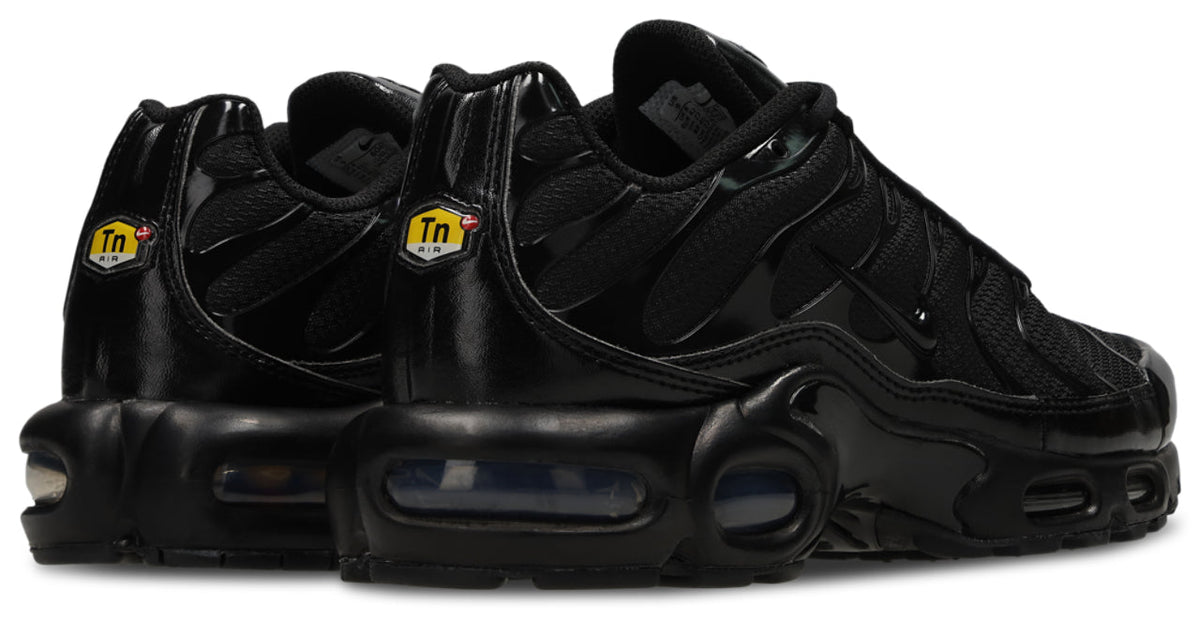 Nike Air Max TN Tuned 1 Trainers in Triple Black