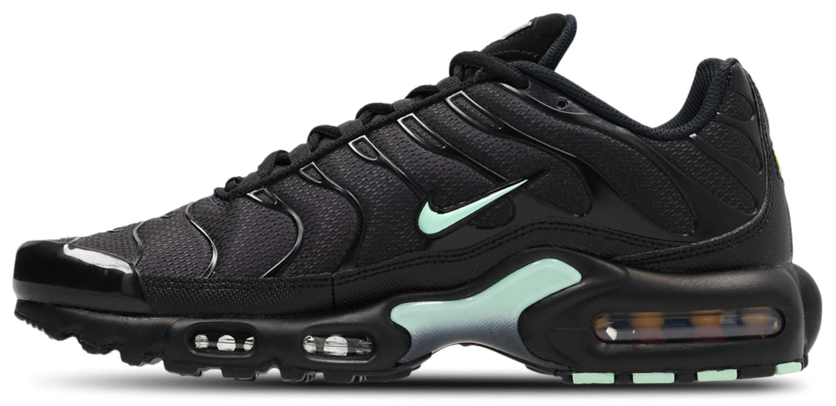 Nike Air Max TN Tuned 1 Trainers in Black-Mint Foam-Dk Smoke Grey