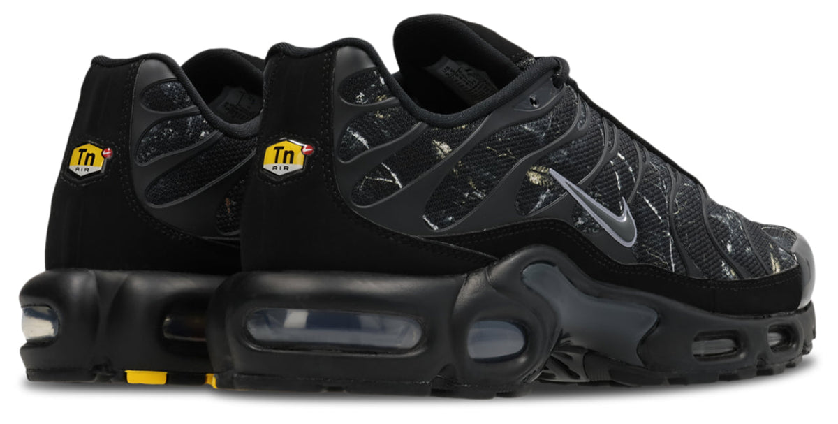Nike Air Max TN Tuned 1 Trainers in Dk Smoke Grey-Mtlc Cool Grey
