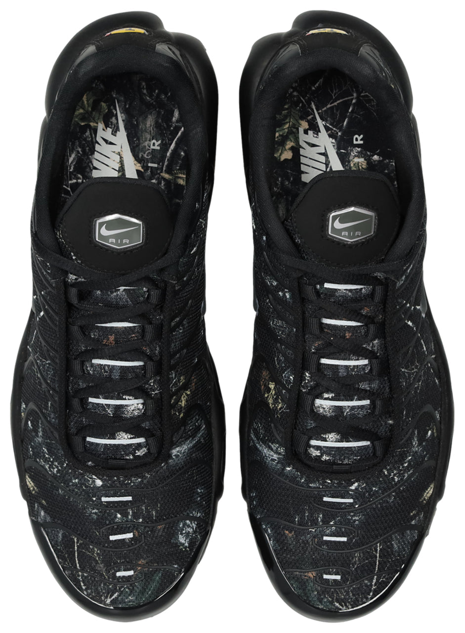 Nike Air Max TN Tuned 1 Trainers in Dk Smoke Grey-Mtlc Cool Grey