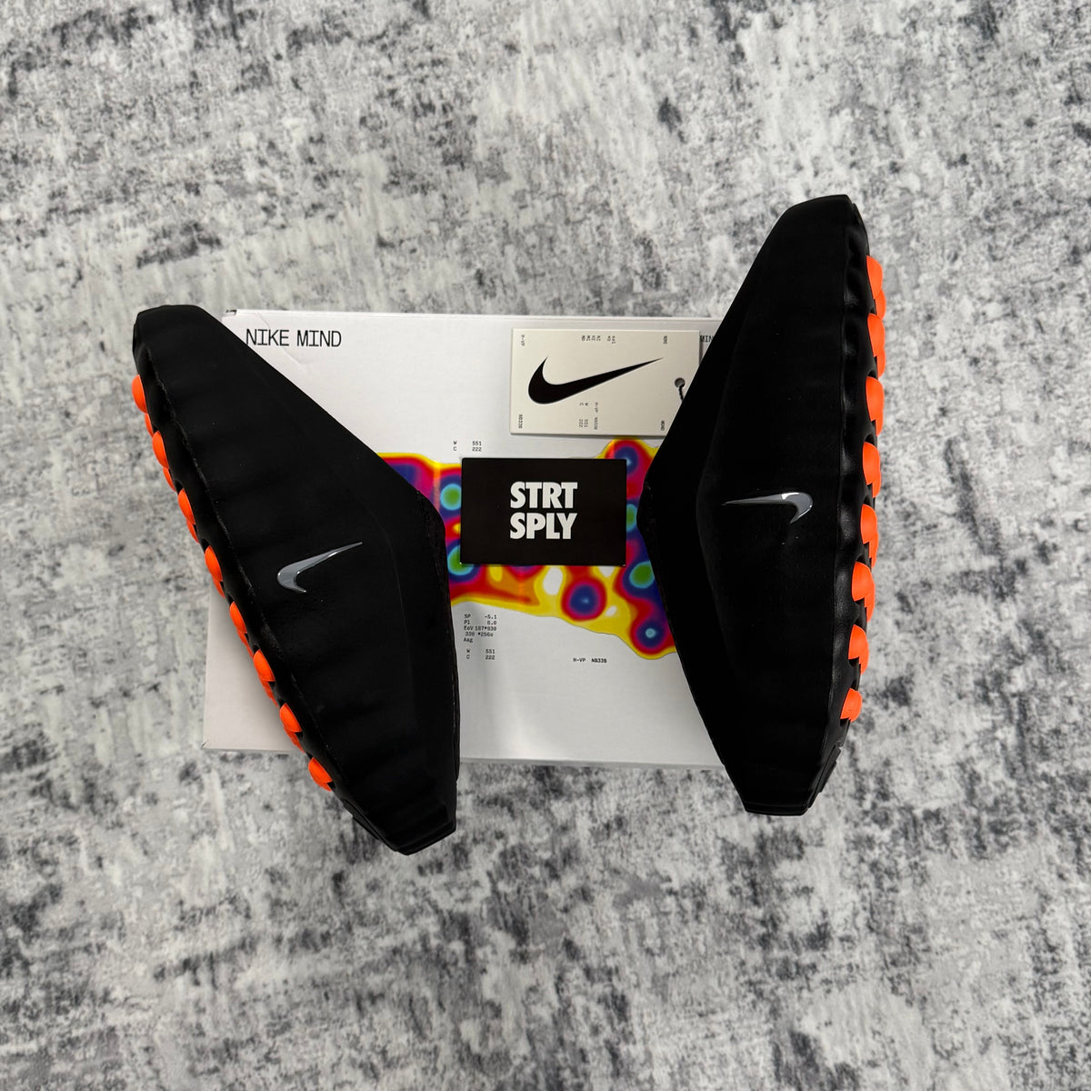 Nike Mind 001 Mule in Black