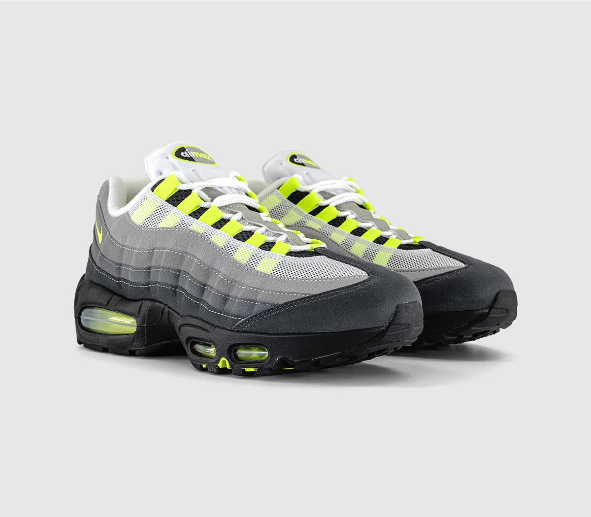 Nike Air Max 95 OG Trainers in Neon