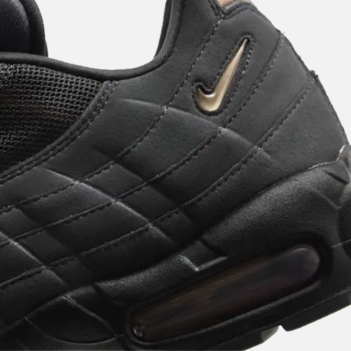 Nike Air Max 95 x Syna World Trainers in Black