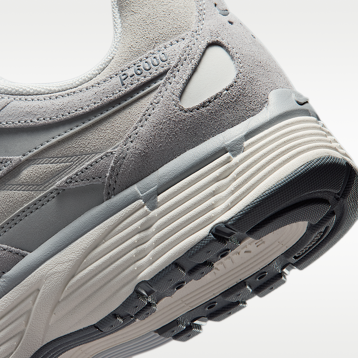 Nike P-6000 SE Trainers in Pure Platinum