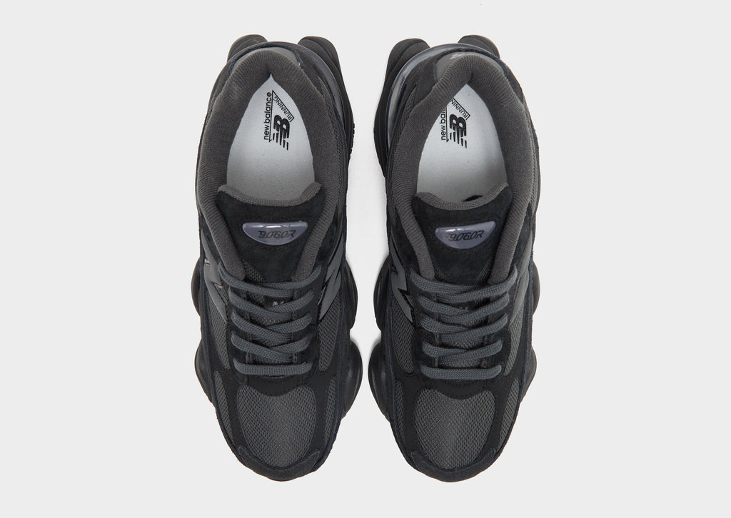New Balance 9060R Trainers in Black