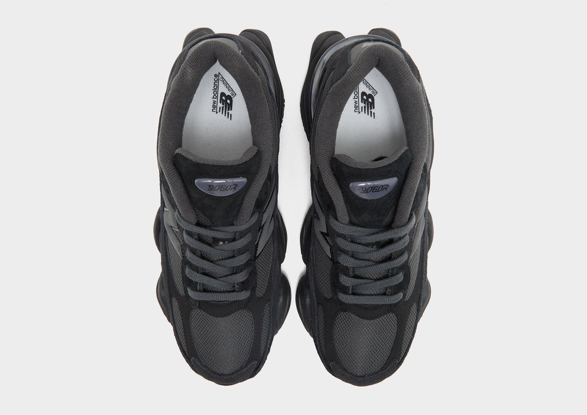 New Balance 9060R Trainers in Black
