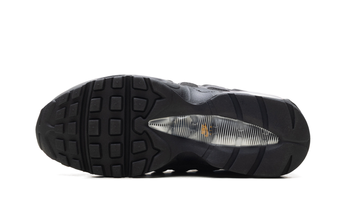 Nike Air Max 95 OG Big Bubble Trainers in Black and Bright Ceramic