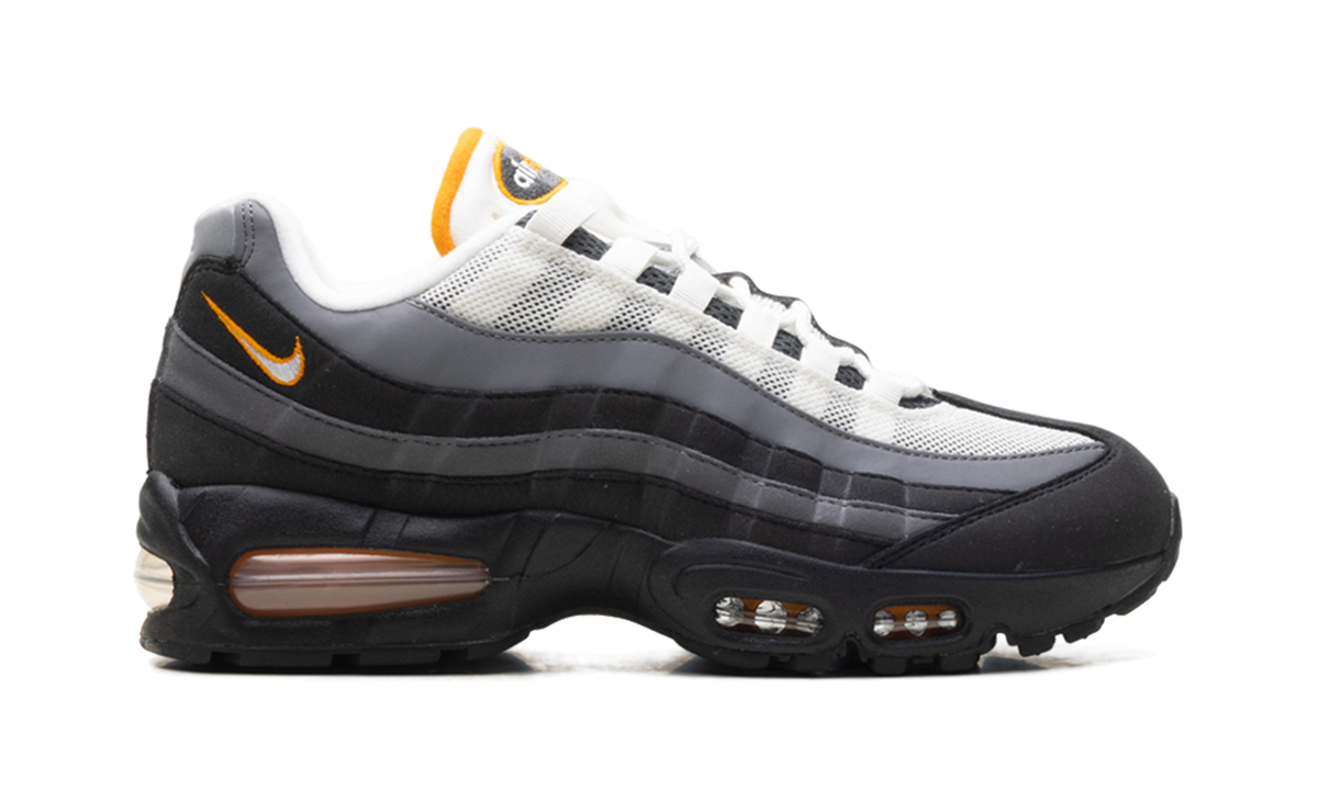 Nike Air Max 95 OG Big Bubble Trainers in Black and Bright Ceramic